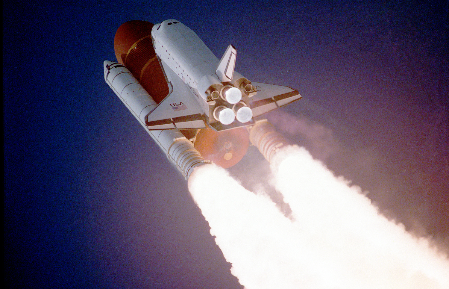 Space Shuttle Atlantis takes flight on its STS-27 mission on December 2, 1988